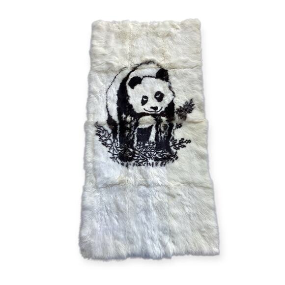 VTG Winnipeg Fur White Black Panda Small Accent Decor Rug - Picture 1 of 5